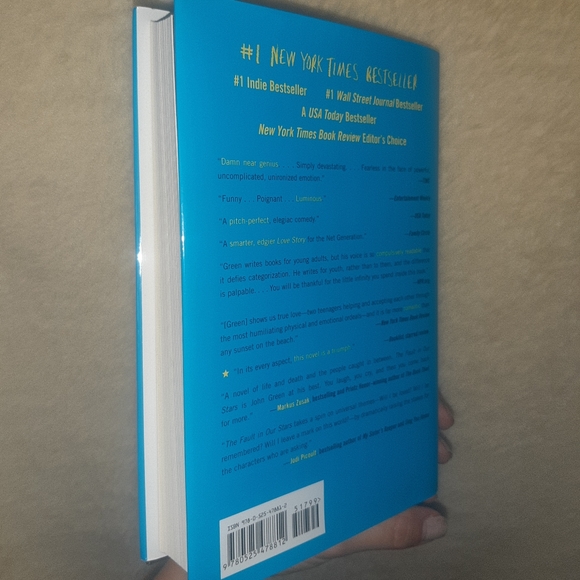 The fault in our stars book - Picture 2 of 4